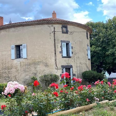 Tour Du Chateau De Gondole Le Cendre Buitenkant foto